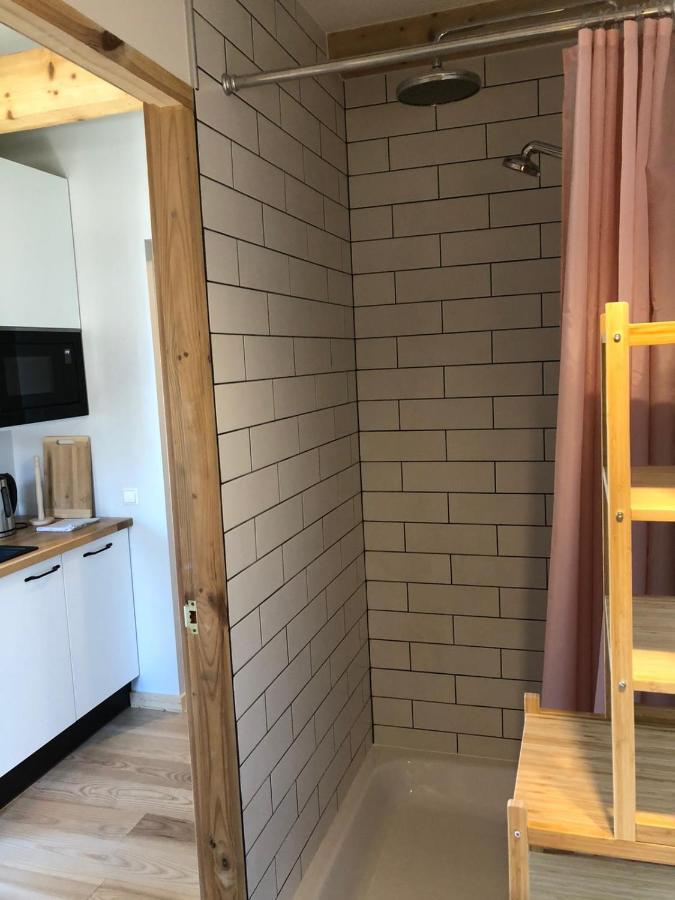 Sisters Beach Apartments リエパーヤ エクステリア 写真